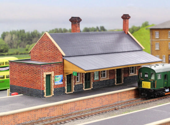 GM401 Fordhampton Station