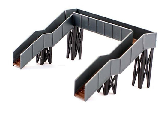 GMKD38 Steel Footbridge