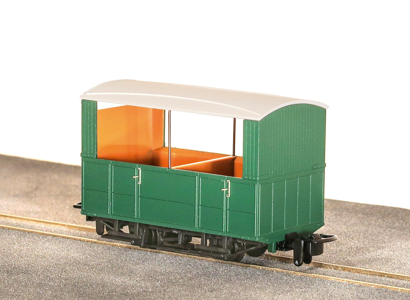 G.V.T. 4 Wheel Open Side Coach, No Markings, Green