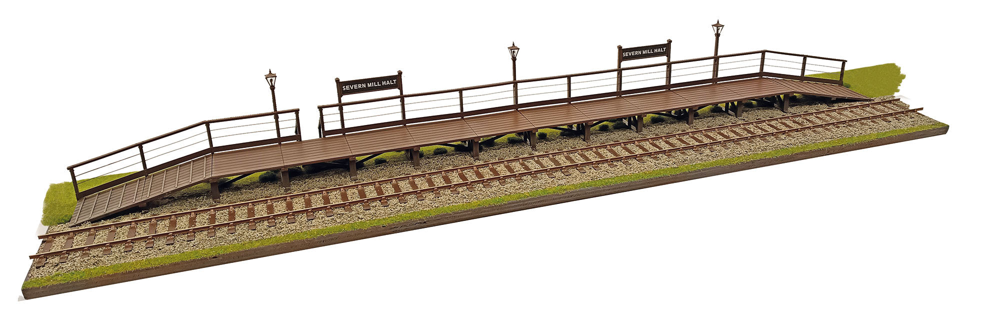LK708 - PECO Lineside - O - Wooden Platform Halt