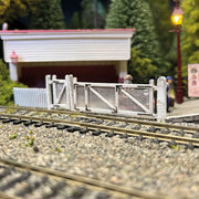 LX484 - Scale Model Scenery - OO/HO - NYMR Crossing Gates