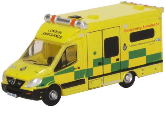 NMA002 Mercedes London Mercedes Ambulance