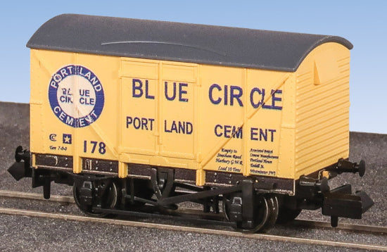 BR Vanfit Plywood Blue Circle Cement