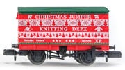 NR2011XM - PECO Quality Line - N - Christmas Wagon 2024 Edition