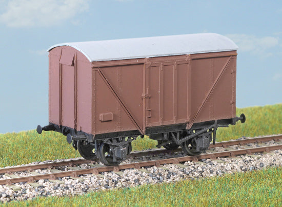 PC06A - 12 TON Plywood Goods Van, BR (LNER Design)