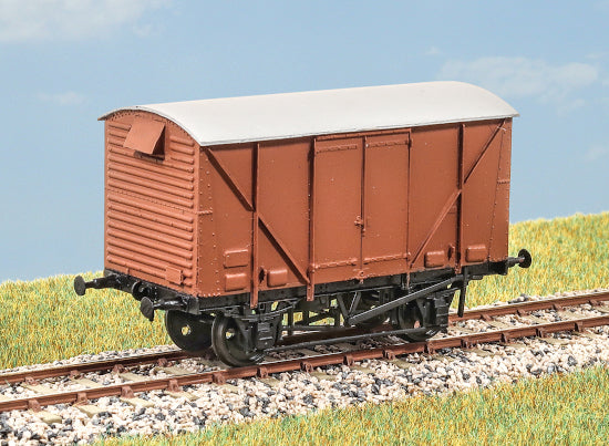 PC08A - BR 12 Ton Goods Van (Plywood Sides)