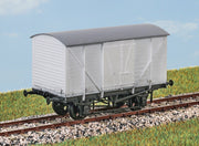 PC09A - BR 10Ton Insulated Meat Van