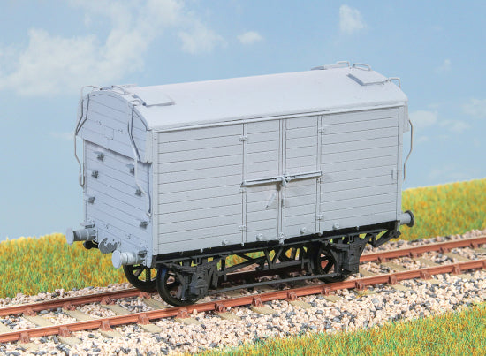 PC85 - GWR 6 Ton Insulated Van 'Mica B' X7