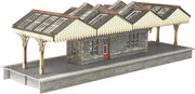 PN922 Island Platform Building