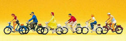 Preiser 10091 'Cyclists' HO Gauge