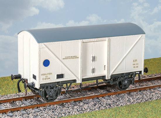 PS102 - BR 12 Ton Insulated Fish Van, Blue Spot (LNER 214, BR 80)