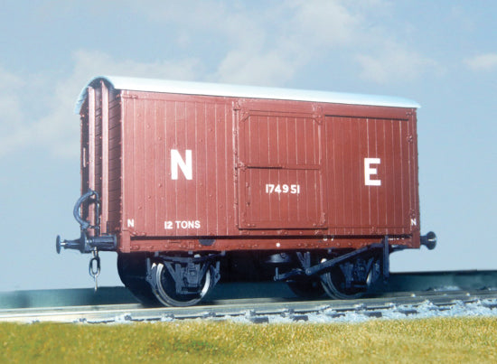 PS45 - LNER 12 Ton Goods Van