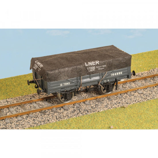 PS93 - LNER Wagon Tarpaulins