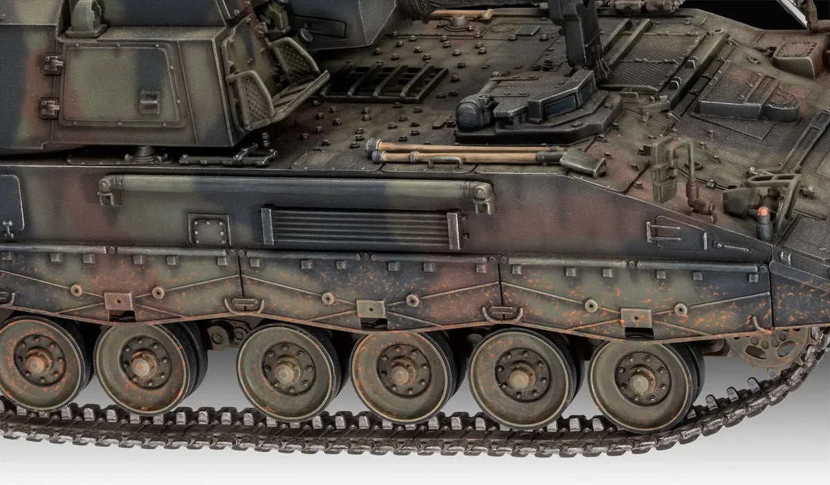 RL03279 - Revell - German Panzerhaubitze 2000 (Self-propelles Howitzer) - 1:35 Scale