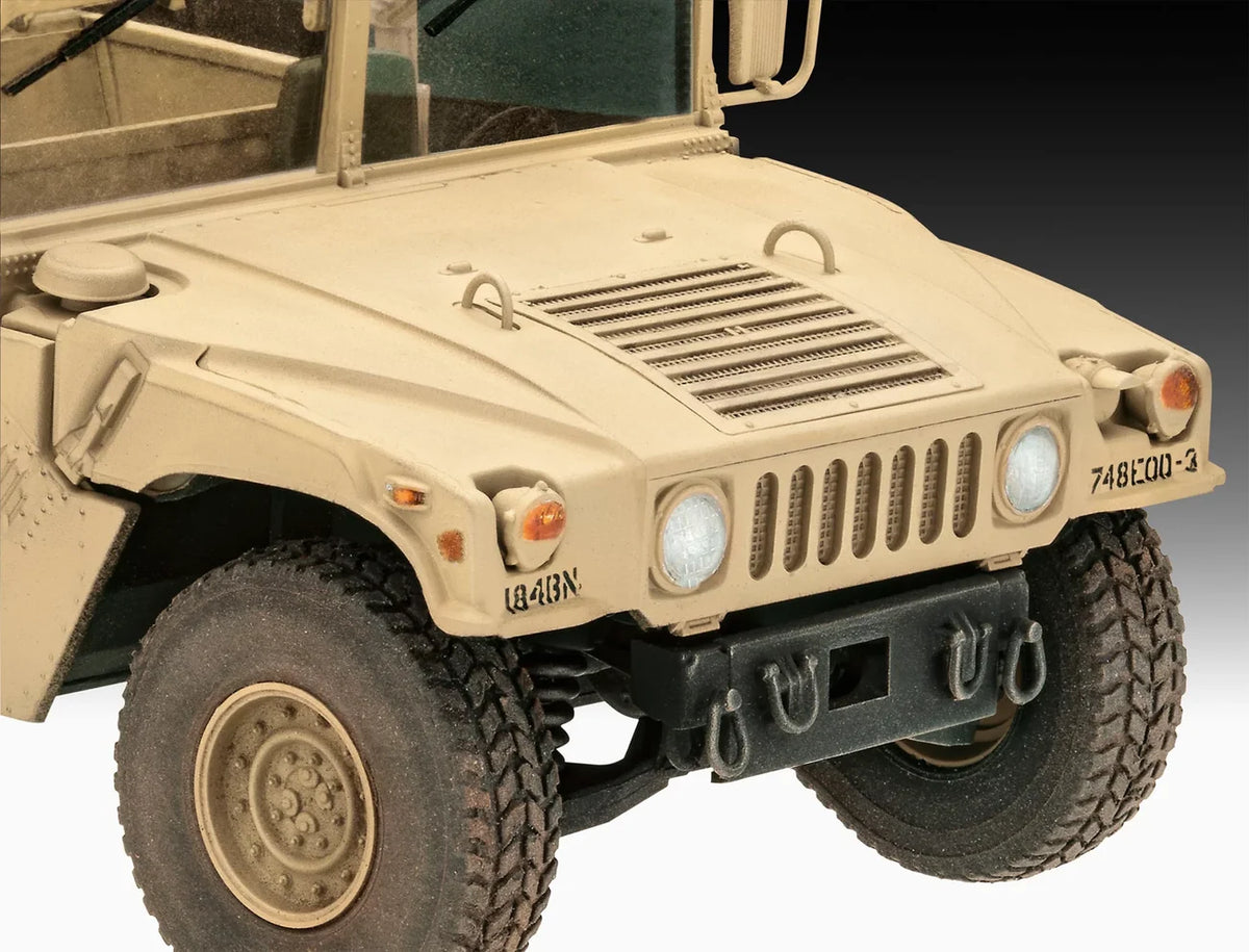 RL03366 - Revell - US HMMWV M1097A2 (1:35 Scale)