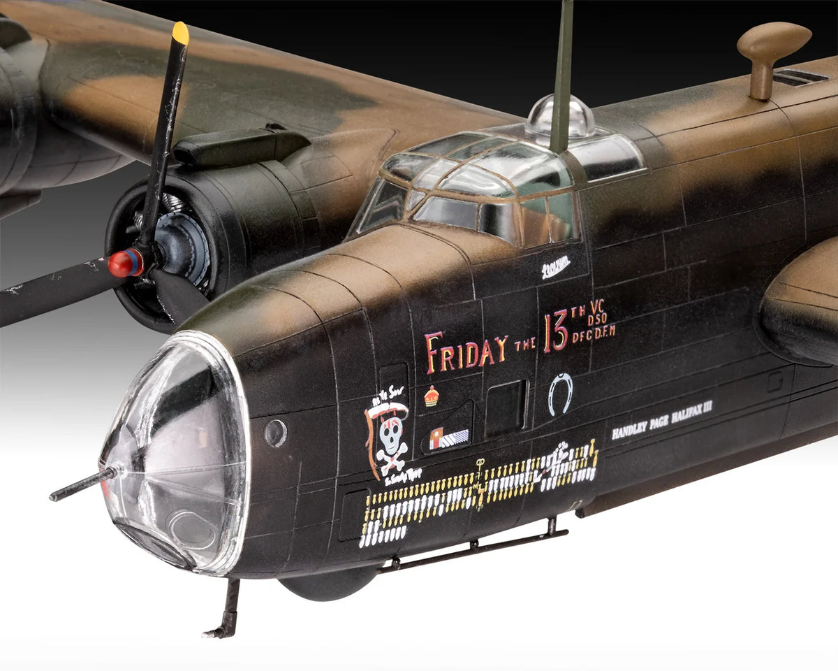 RL03756 - Revell - British Handley Page Halifax B Mk.III (1:72 Scale)