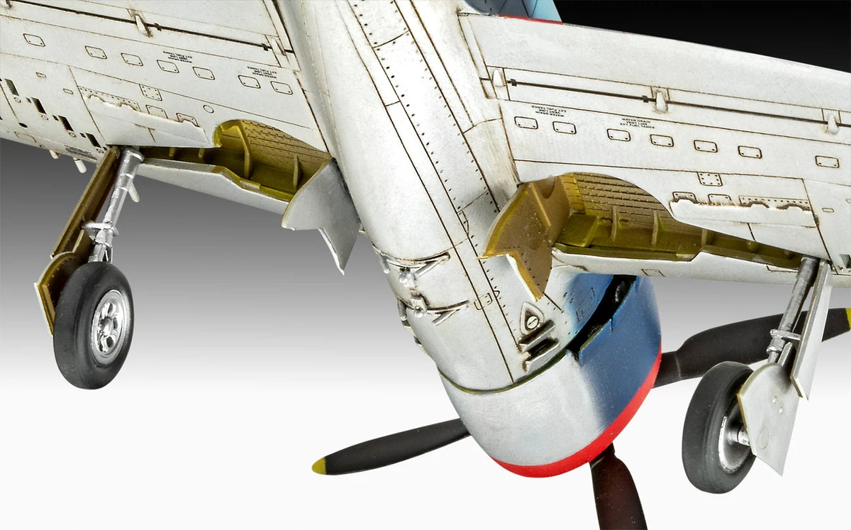 RL03984 - Revell - US P-47 M Thunderbolt (1:72 Scale)