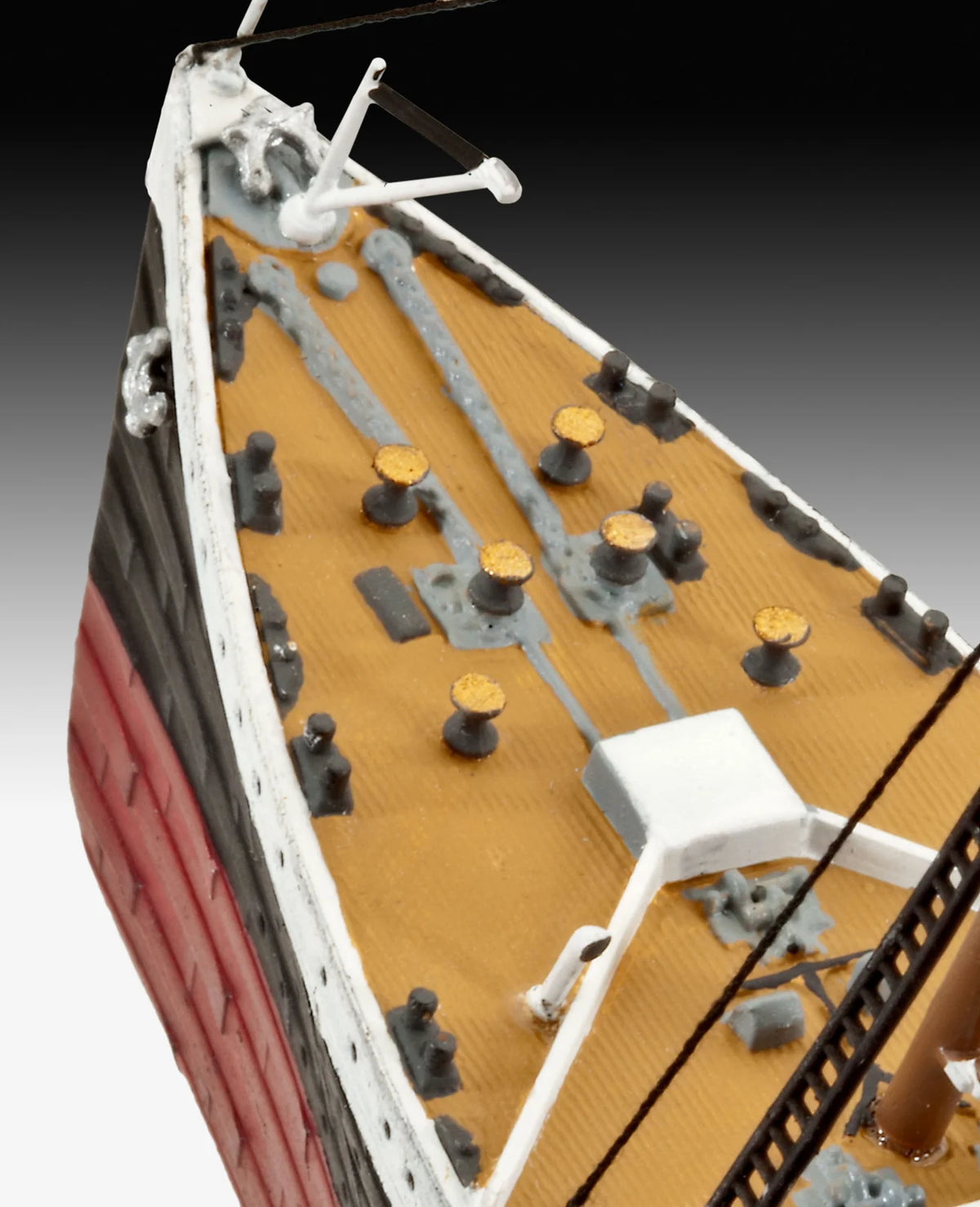 RL05210 - Revell - RMS Titanic (1:700 Scale)