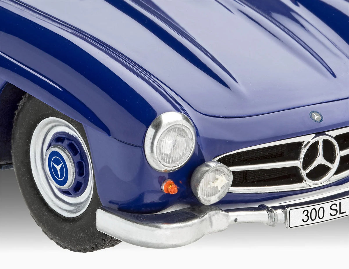 RL05614 - Revell - Mercedes Benz 300 SL 100yrs of MB Gift Set (1:24 Scale)