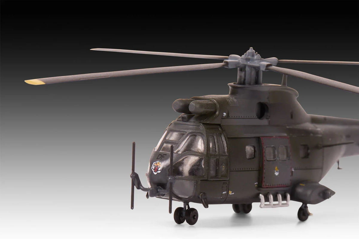 RL63746 - Revell - British Westland Puma HC.1 Model Set (1:144 Scale)