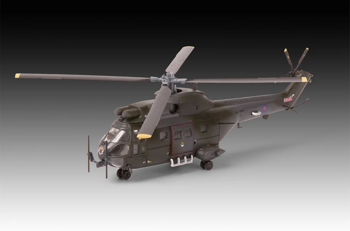 RL63746 - Revell - British Westland Puma HC.1 Model Set (1:144 Scale)
