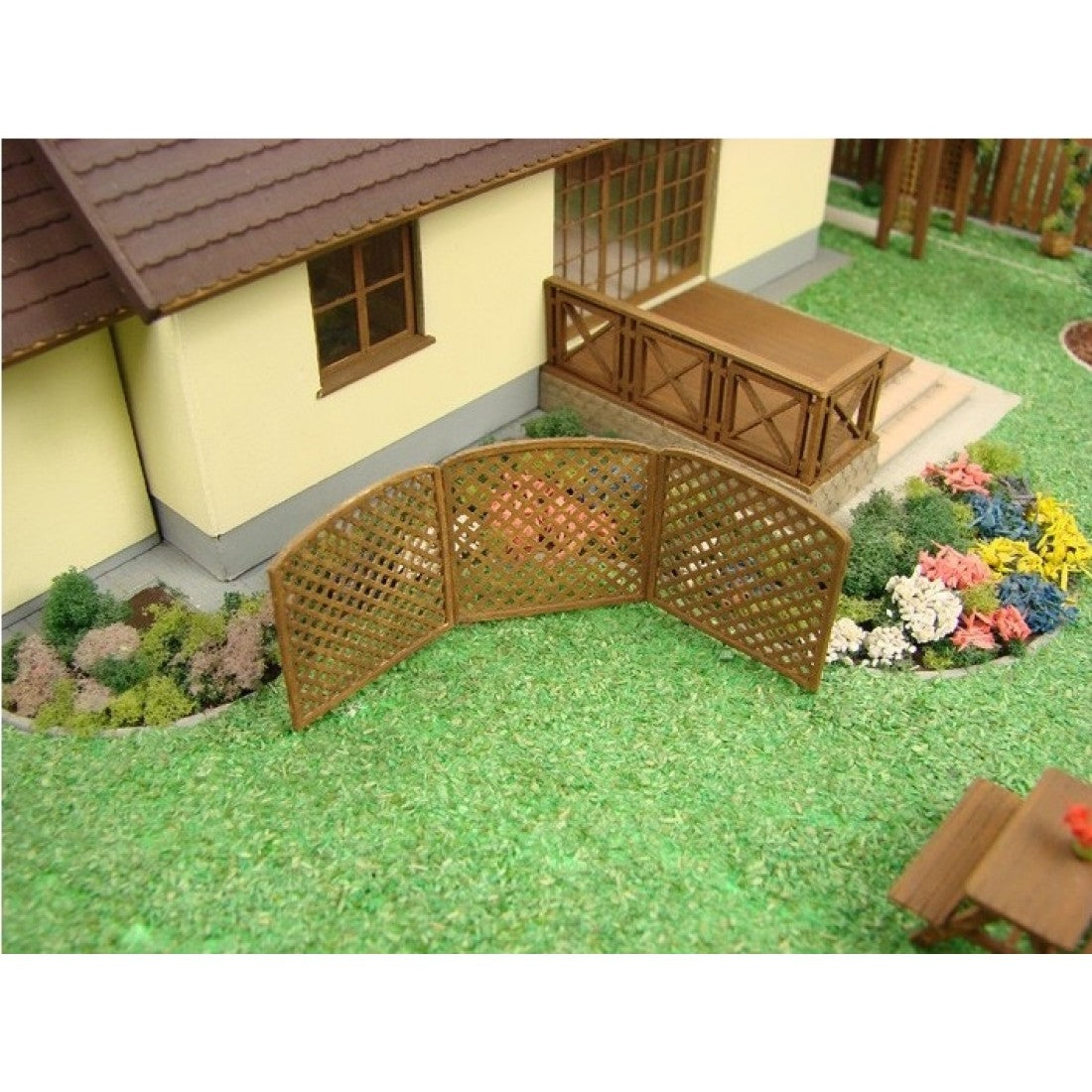 Garden Partition 3 (HO)