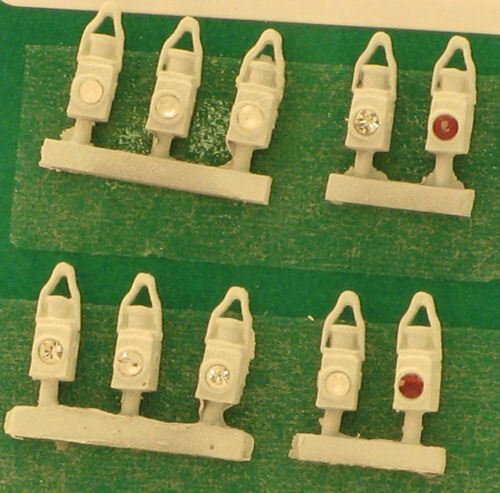 DA19-2 -Springside - BR White Head and Tail Lamps x10
