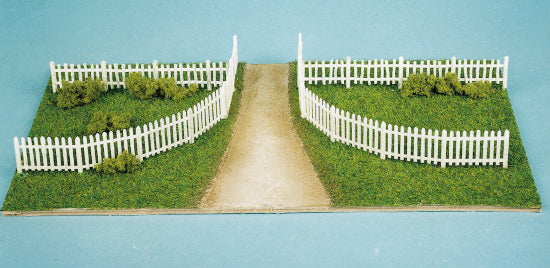 SS45 - Rustic & Picket Fencing