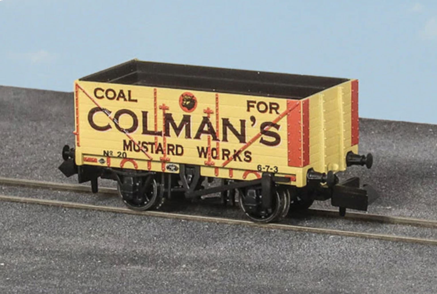 TTR7006P - PECO Quality Line - TT:120 - 7 Plank Open Wagon, Colman's Mustard