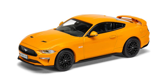 VA15502 Ford Mustang Mk6 GT Fastback, Orange Fury