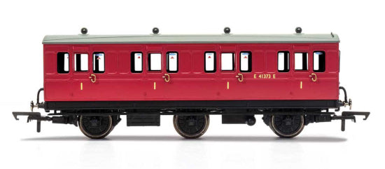 SPECIAL EXCLUSIVE DEAL Hornby R40123 BR, 6 Wheel Coach, 1st Class, Fitted Lights, E41373