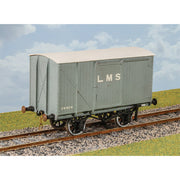 PS07 - LMS 12 Ton Van