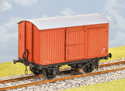 PS45 - Parkside - O - LNER 12 Ton Goods Van