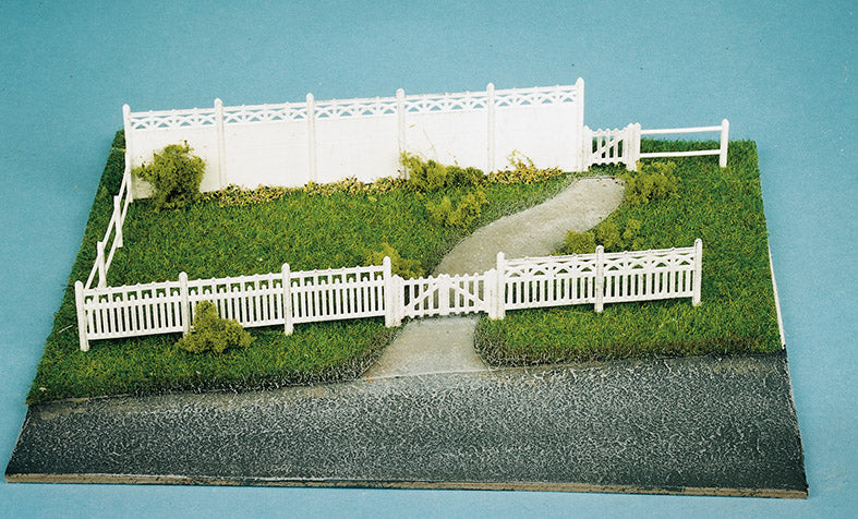 SS43 - Concrete Fencing