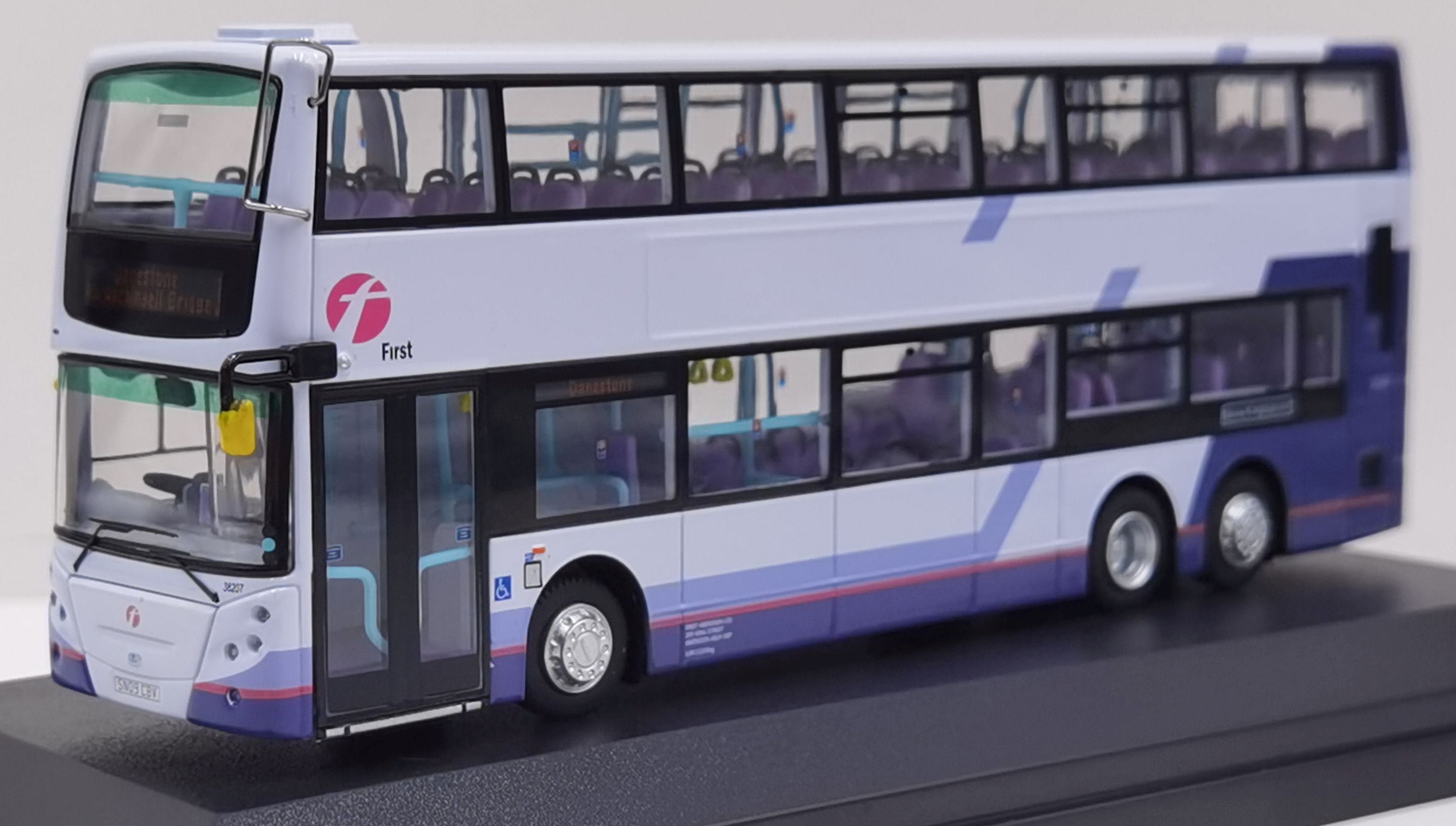 UKD76001 - 80M - Dennis Trident Enviro 500 12.1m First Bus (Aberdeen)